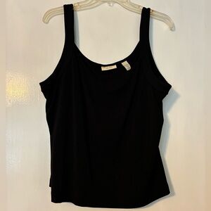 Valerie Stevens Black Scoop Neck Tank Top